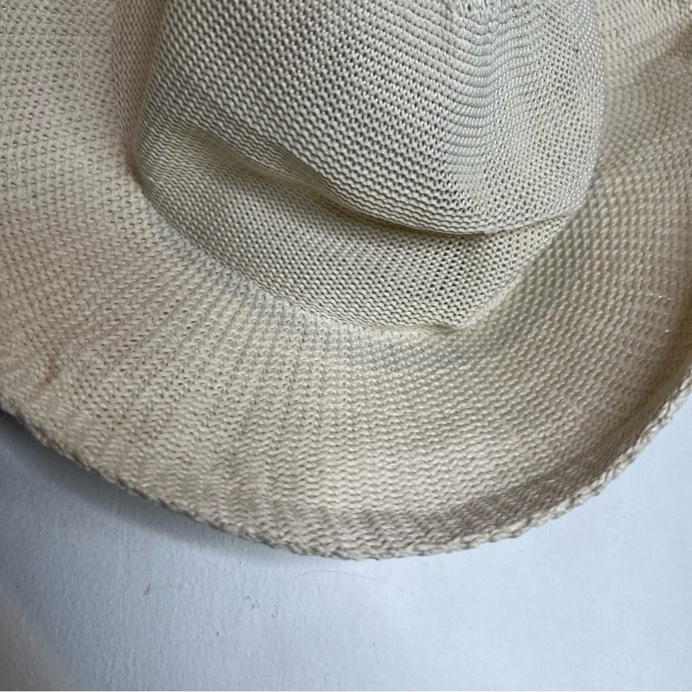 Wallaroo Cream Sun Hat - Women's Packable Straw Hat - Picture 3 of 4